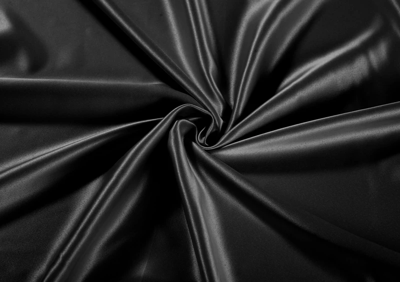 Schal_Satin_gedreht_03-scaled-1